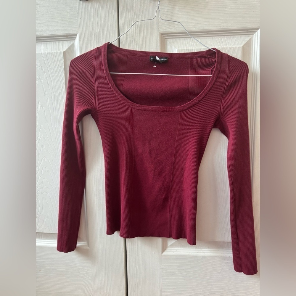 CLUB MONACO viscose ruby red long sleeve top (US S)